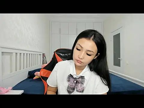 Missykitty01 online show from November 1, 2:02 am