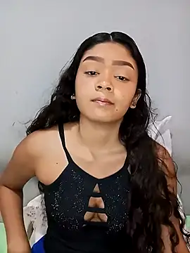 Snapshot of heleny901 chatting on September 11, 10:32 pm heleny901 online show from September 11, 10:32 pm