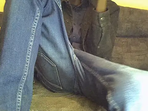 Delicious-D online show from February 16, 8:00 pm