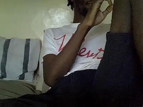 Delicious-D online show from March 8, 8:55 am