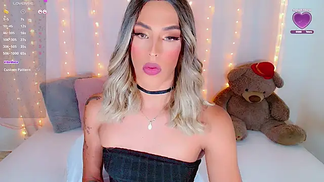 AlanaBekeer online show from September 16, 8:10 pm