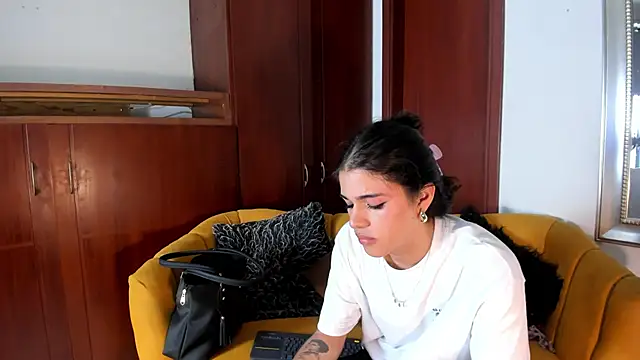 Snapshot of NoahCasstro chatting on February 13, 7:31 pm NoahCasstro online show from February 13, 7:31 pm