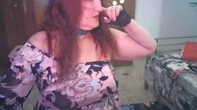 SabrinaXlovess online show from July 25, 4:59 pm
