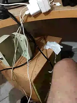 skrigul12 online show from October 12, 1:43 pm