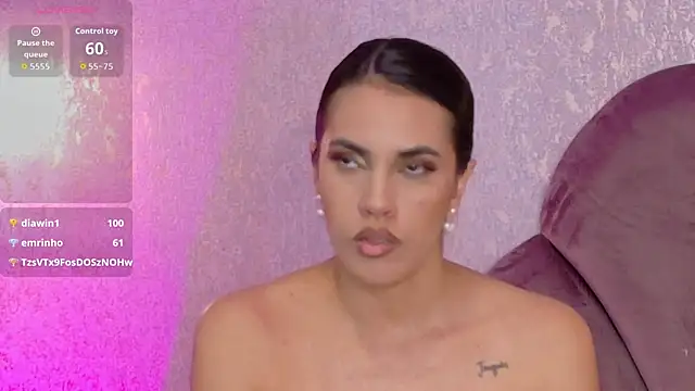 Camille Torres online show from December 4, 2:04 pm