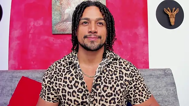 Snapshot of MikeEstevess chatting on January 12, 2:56 am MikeEstevess online show from January 12, 2:56 am