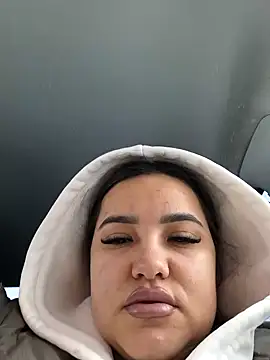 stacy stoone online show from January 26, 9:08 am