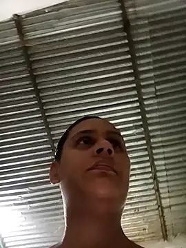 Snapshot of Andreita_95 chatting on November 6, 11:37 pm Andreita 95 online show from November 6, 11:37 pm