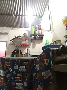 Snapshot of Andreita_95 chatting on November 12, 11:21 am Andreita 95 online show from November 12, 11:21 am