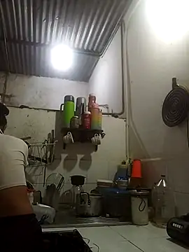 Snapshot of Andreita_95 chatting on November 30, 1:04 pm Andreita 95 online show from November 30, 1:04 pm