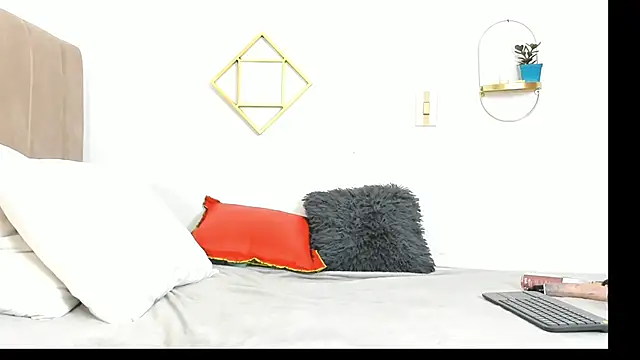 Snapshot of AnahiSmitth chatting on January 10, 10:36 pm AnahiSmitth online show from January 10, 10:36 pm