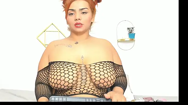 Snapshot of AnahiSmitth chatting on January 11, 2:20 am AnahiSmitth online show from January 11, 2:20 am