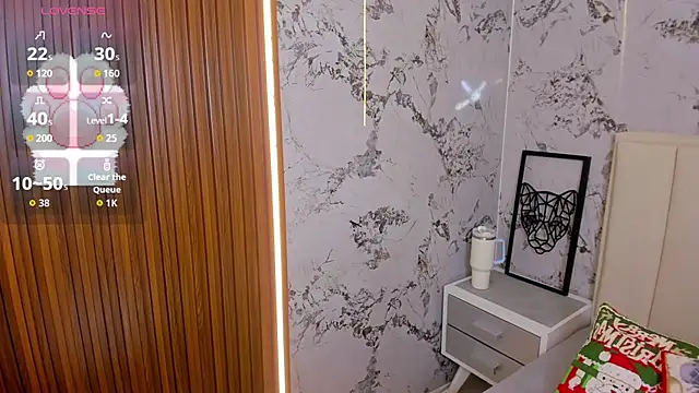 Kittytimberlake online show from December 20, 1:07 pm