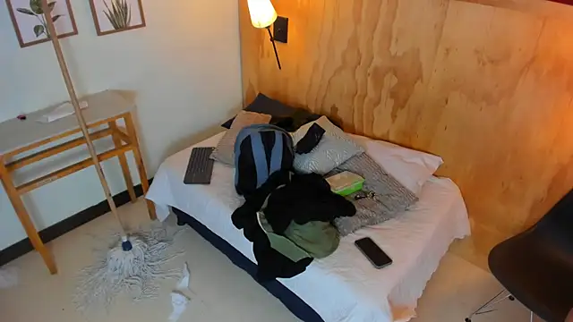 jacob-coper online show from March 22, 9:24 am