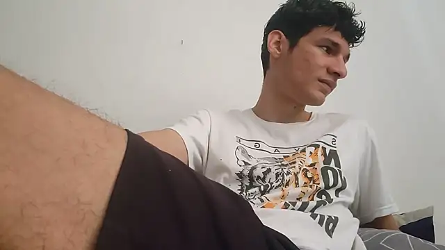 Paulhot018 online show from March 9, 7:15 pm