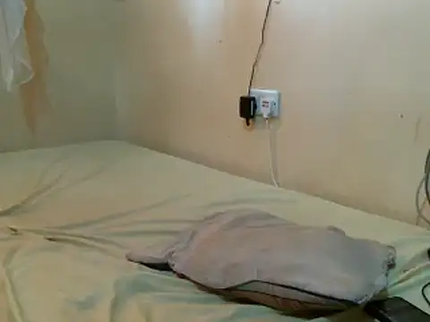 Snapshot of hOT-SHANNEL chatting on January 15, 5:19 am hOT-SHANNEL online show from January 15, 5:19 am