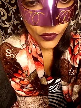 REVA DARLING online show from December 23, 5:00 pm