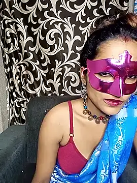 REVA DARLING online show from May 1, 6:18 am