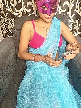 REVA DARLING online show from June 3, 7:00 am