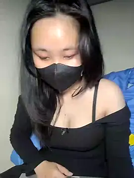 Snapshot of Athena20001 chatting on December 22, 9:20 pm Athena20001 online show from December 22, 9:20 pm