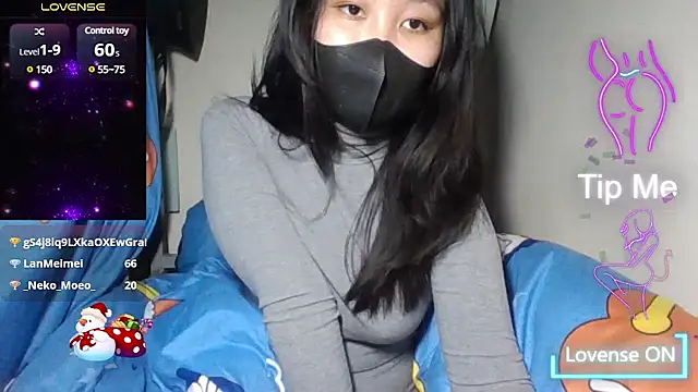 Snapshot of Athena20001 chatting on January 19, 8:41 pm Athena20001 online show from January 19, 8:41 pm