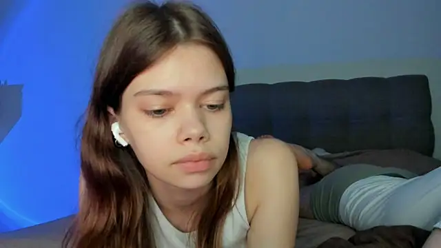 chansetolove online show from October 18, 6:19 pm