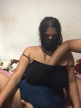 Snapshot of NOORA-GIRL chatting on January 17, 4:06 am NOORA-GIRL online show from January 17, 4:06 am