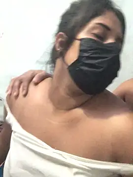 Snapshot of NOORA-GIRL chatting on February 4, 9:41 pm NOORA-GIRL online show from February 4, 9:41 pm