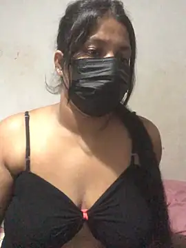 Snapshot of NOORA-GIRL chatting on March 22, 3:20 am NOORA-GIRL online show from March 22, 3:20 am