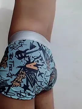 Snapshot of AmnionicDemeanor chatting on December 5, 6:04 pm AmnionicDemeanor online show from December 5, 6:04 pm