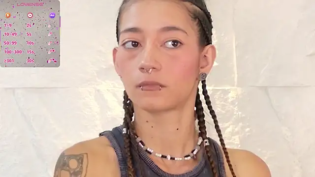 zorravioletta1 online show from October 7, 5:21 pm