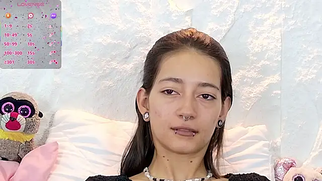 zorravioletta1 online show from November 7, 12:38 pm