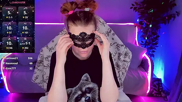 Sexy-Housewife online show from February 6, 12:05 pm