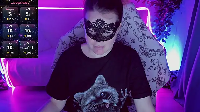 Sexy-Housewife online show from March 21, 1:01 pm