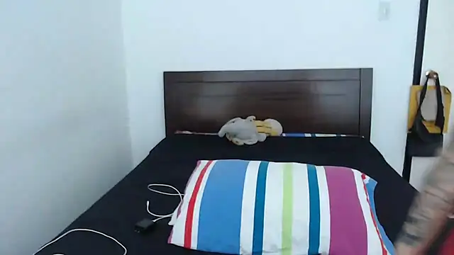 rebecca collin online show from October 16, 8:32 pm