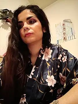 Snapshot of Saturnia_Yvonne chatting on February 21, 11:10 pm Saturnia Yvonne online show from February 21, 11:10 pm