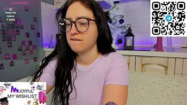 Snapshot of Kruela_Eva chatting on January 27, 11:43 pm Kruela Eva online show from January 27, 11:43 pm