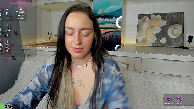 Snapshot of Kruela_Eva chatting on November 7, 12:21 am Kruela Eva online show from November 7, 12:21 am