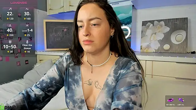 Snapshot of Kruela_Eva chatting on November 11, 12:43 am Kruela Eva online show from November 11, 12:43 am