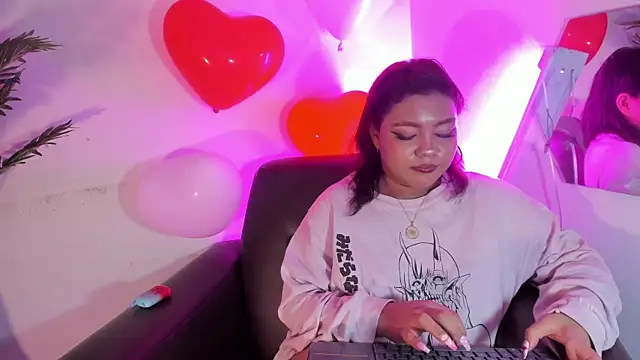 cherry chel online show from February 16, 6:43 pm