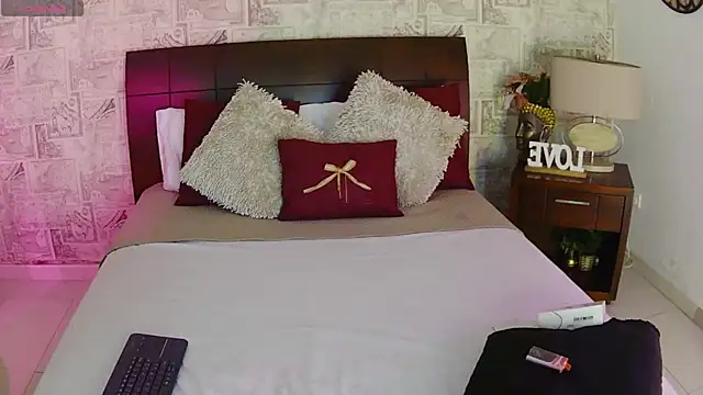 cherry chel online show from March 22, 3:52 am