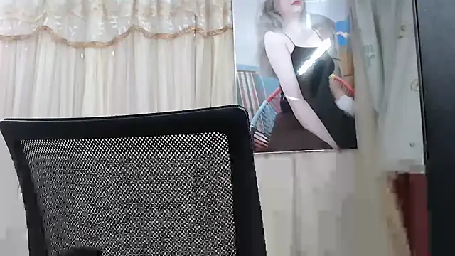 MiMi 0293 online show from December 3, 9:44 am