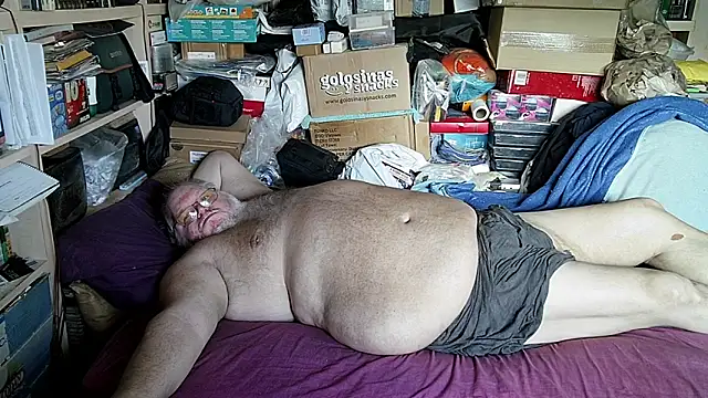 hadeszeuss2 online show from November 15, 2:13 pm