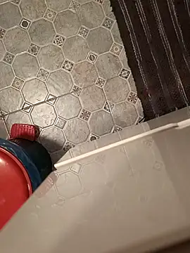 bisstinho18 online show from February 12, 11:51 pm