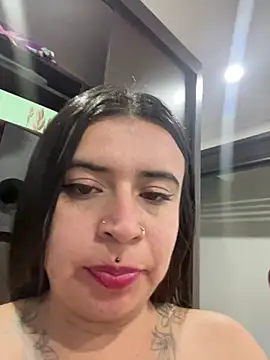 Devilsweet17 online show from February 15, 12:26 am