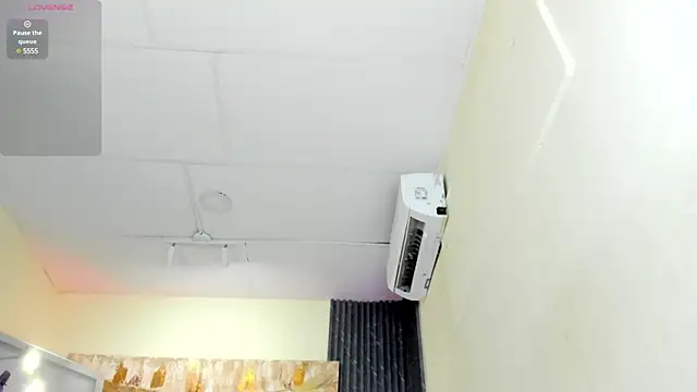 emma alice  online show from January 5, 4:48 pm