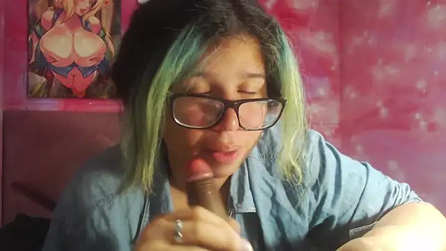 selenablairx online show from February 18, 12:48 am