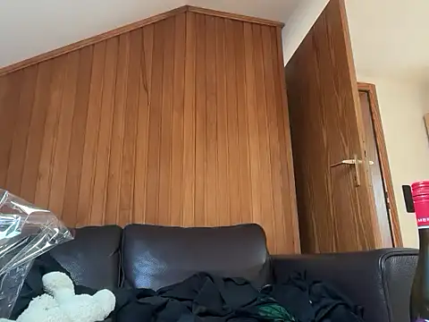 Snapshot of JeSuisUnTapin chatting on September 21, 9:22 am JeSuisUnTapin online show from September 21, 9:22 am