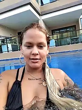 Snapshot of perolaar chatting on February 10, 8:21 pm perolaar online show from February 10, 8:21 pm