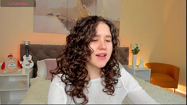 Ariella Sol online show from February 6, 1:05 am